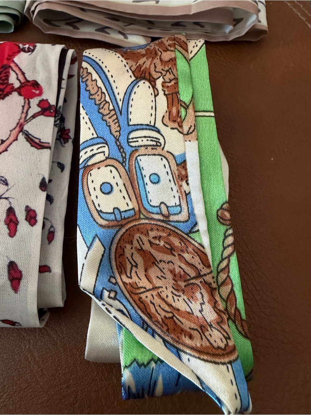 Floral and Patterned Headbands or Bag Scarves 5 piece Set - Picture 2 of 6